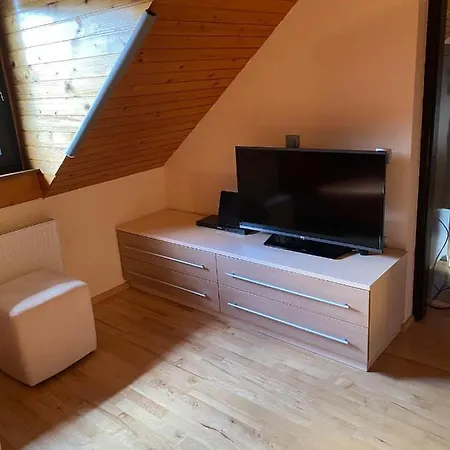 Pr Kopac Krvavec 公寓